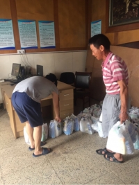 三伏高温送清凉  致敬一线九州官方网站（中国）集团有限公司
人